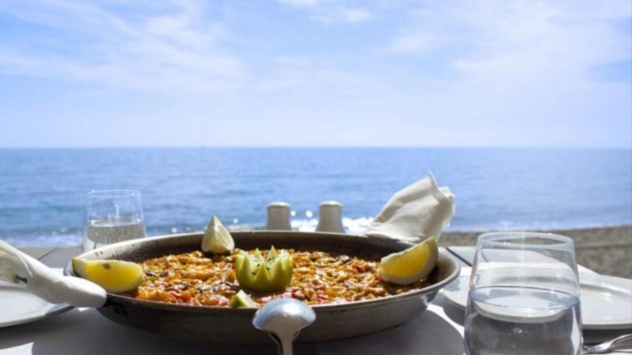 Mijas Costa - Beachside Apartment-B Sitio de Calahonda Екстер'єр фото