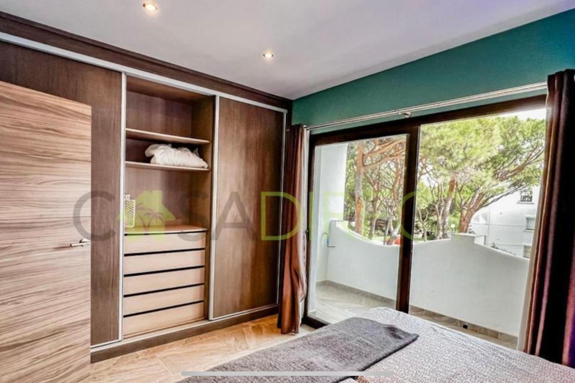 Mijas Costa - Beachside Apartment-B Sitio de Calahonda Екстер'єр фото